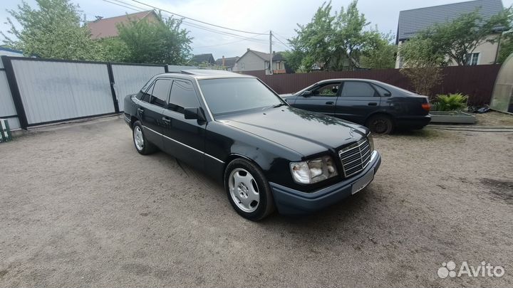 Mercedes-Benz W124 2.0 AT, 1985, 330 000 км