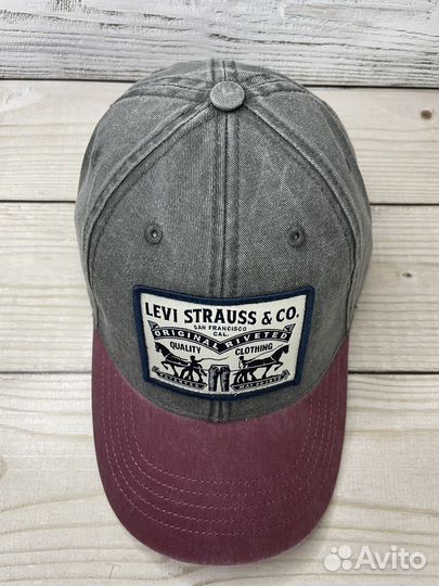 Бейсболка мужская джинсовая Levis