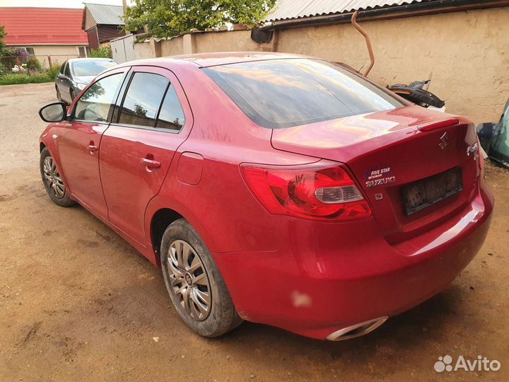 Разбор Suzuki Kizashi 2,4i 2012г 4wd