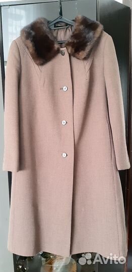 Пальто фабричное зимнее 60р мех норки