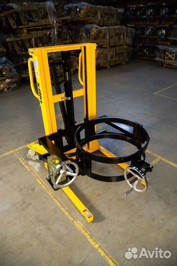 Штабелер-бочкокантователь 0,35 т 1,94 м