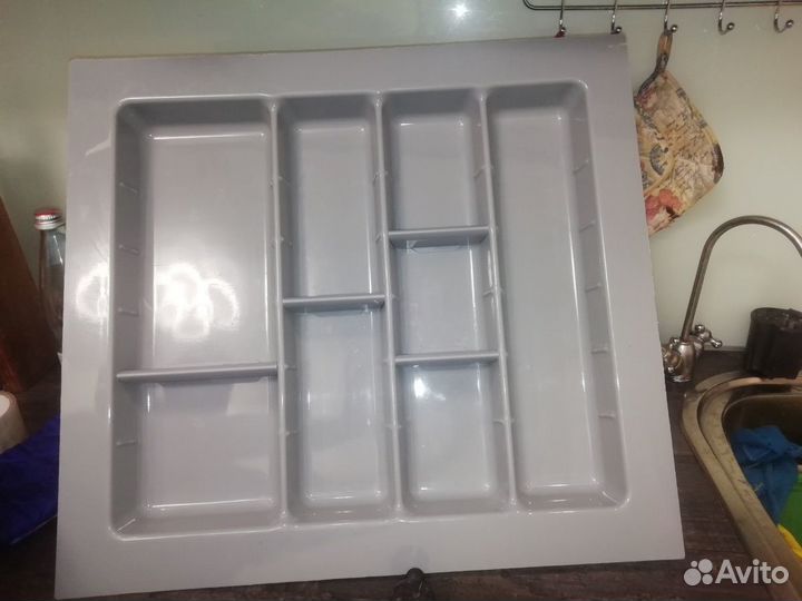 Лоток для столовых приборов