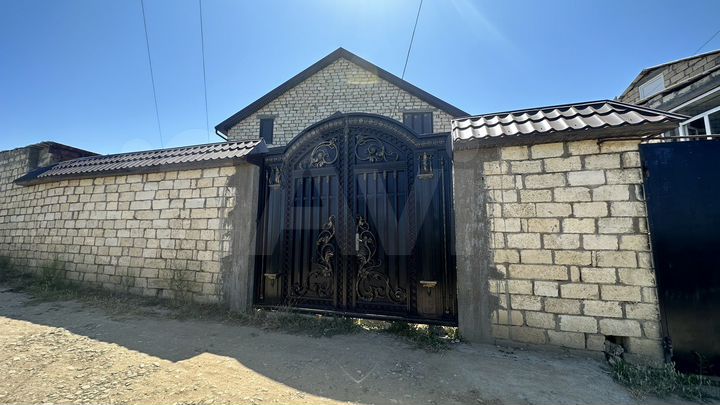 Дом 530 м² на участке 12,5 сот.