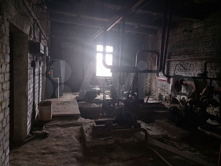 Нежилое здание 307 м² с земельным участком 676 м2