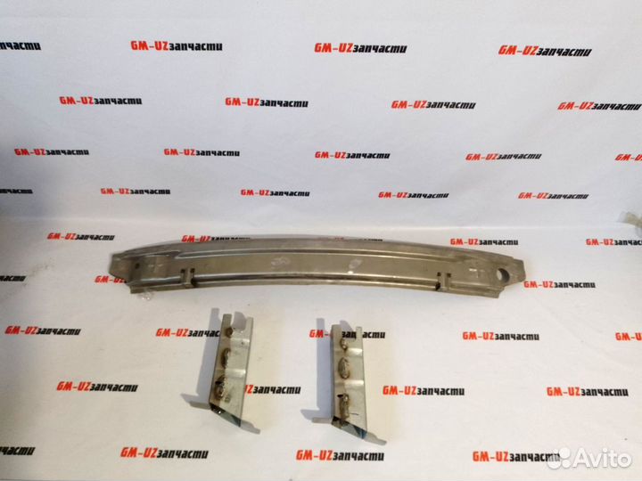 Усилитель бампера Шевроле Кобальт