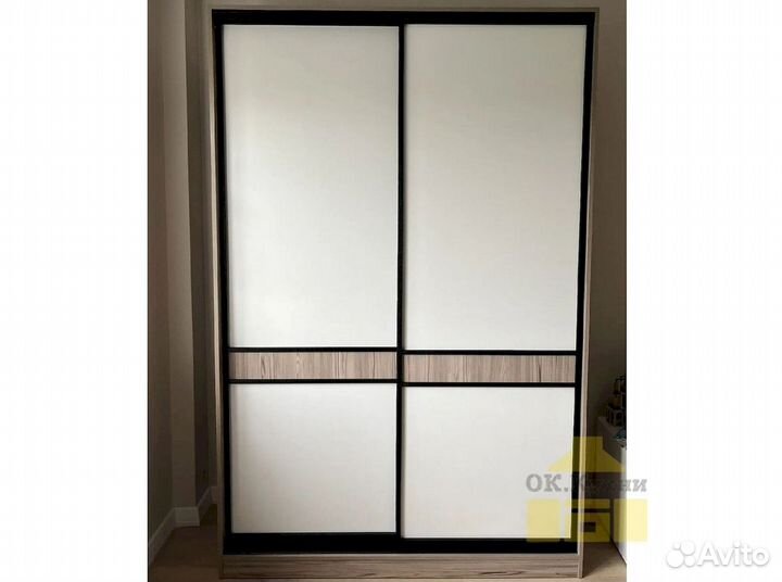 Распашной шкаф