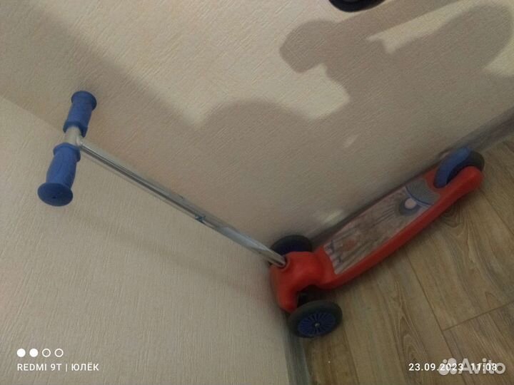 Самокат детский трехколесный