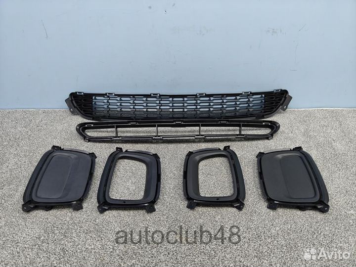 Решетки переднего бампера KIA sorento 2 XM 865622P