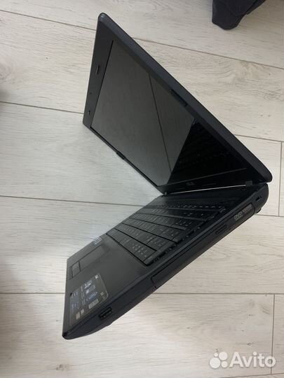 Asus без царапин и сколов