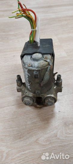 Блок управления абс Mercedes Benz S-Class W140