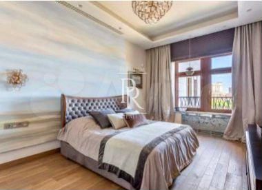 4-к. квартира, 170 м², 6/11 эт.