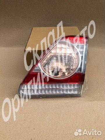 Фонарь правый внутренний toyota corolla E150 10-13