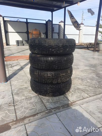 Roadstone Winguard Ice 185/65 R15