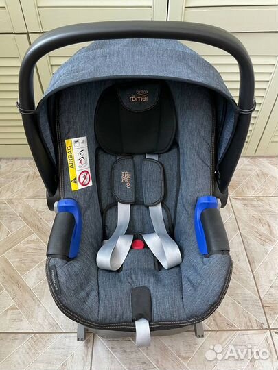 Автолюлька britax romer baby safe2 + изофикс