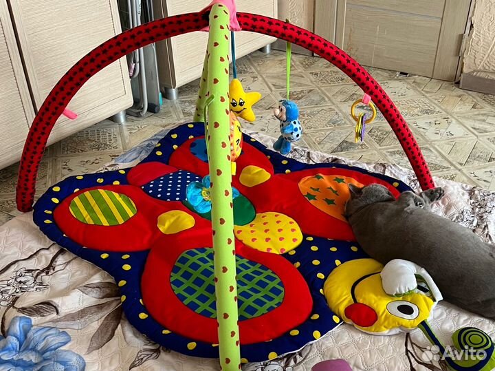 Развивающий коврик