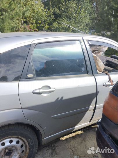 В разборе. Запчасти. Ford Focus 1.8 2003. Хэтчбек