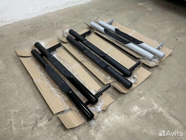 Пороги 21214 Нива Урбан труба 76мм с проступью