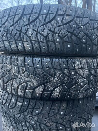 Bridgestone Blizzak Spike-02 175/70 R14