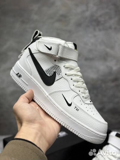 Nike air force 1 luxe