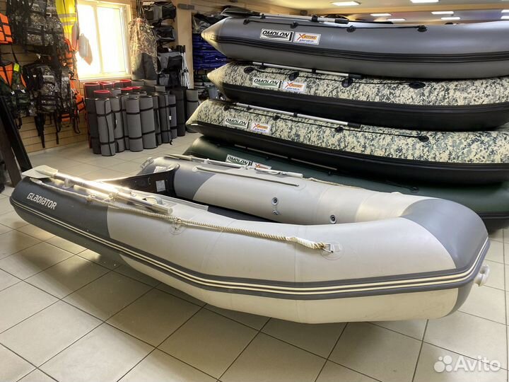 Б/У лодка gladiator E350LT Светло-Темный Серый