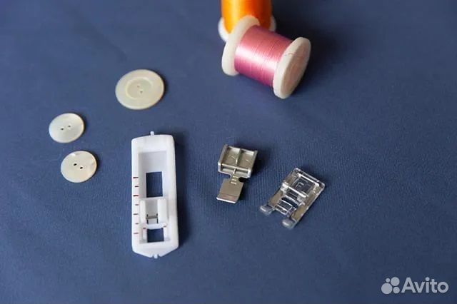 Компьютерная швейная машина Elna eXperience 450