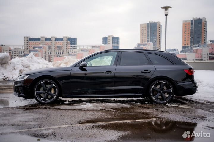 Audi A4 3.0 AT, 2019, 158 000 км