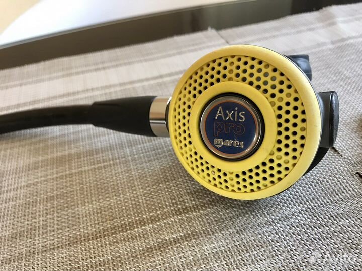 Октопус Mares