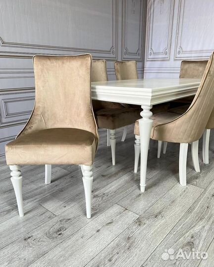 Кухонный стол и стулья комплект