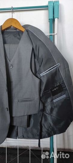 Нарядный костюм для мальчика