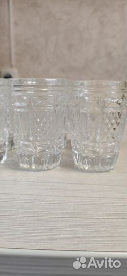 Хрустальные фужеры и рюмки