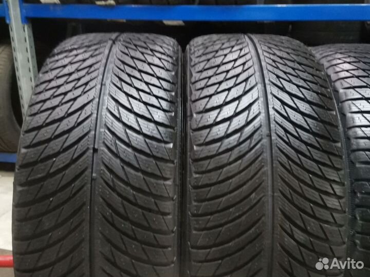 Michelin Pilot Alpin 5 245/40 R19 и 275/35 R19