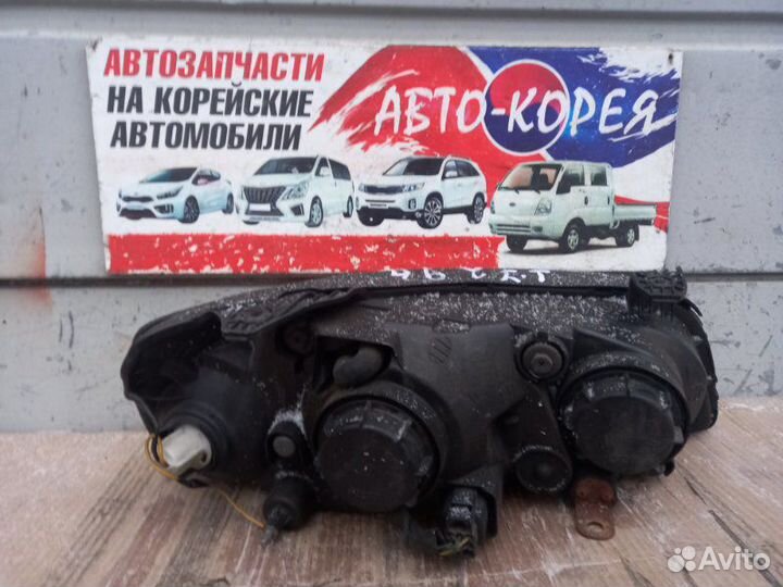 Фара передняя левая Hyundai Elantra XD 2003-2010