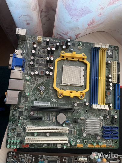 Материнские платы