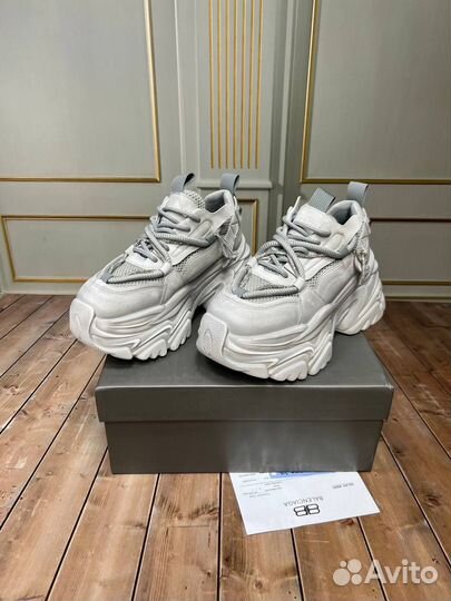 Кроссовки женские balenciaga lux серий