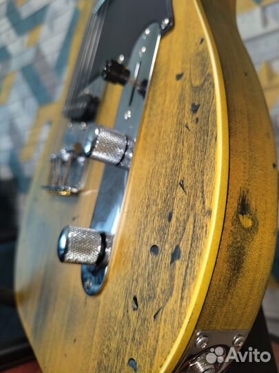 Электрогитара