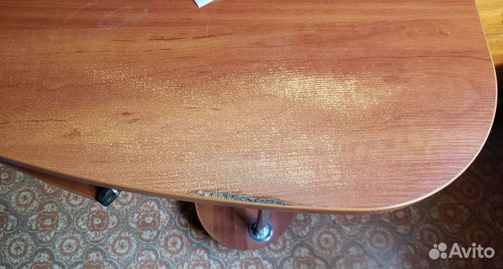 Школьный уголок - компьютерный стол