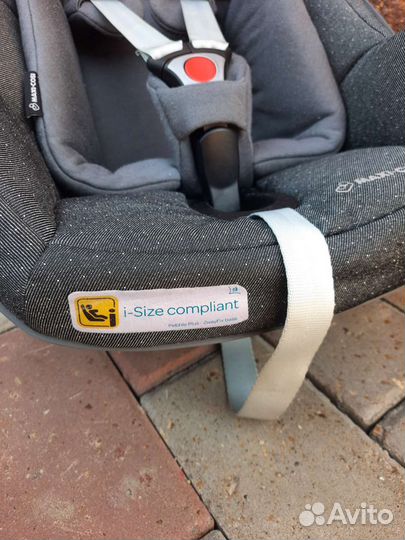 Автолюлька maxi cosi pebble plus с адаптерами