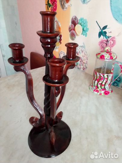 Старинный подсвечник