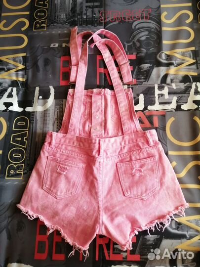 Летний комбинезон джинсовый короткий новый