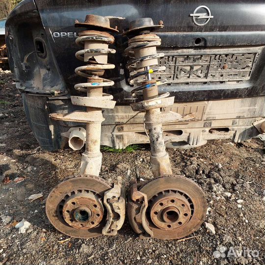 Стойка передняя правая/левая Daewoo Nexia