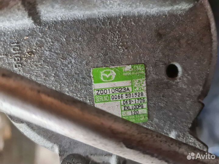 Компрессор кондиционера Mazda, Z0010923A
