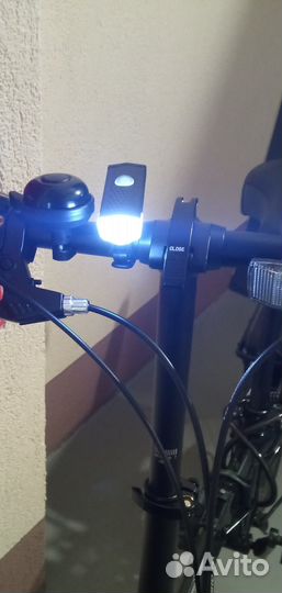 Фонарик для велосипеда
