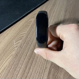 Фитнес браслет xiaomi mi band 4