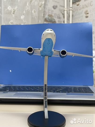 Модель самолета Boeing 737-800 ак 