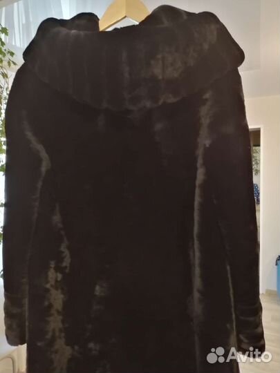 Шуба мутоновая с капюшоном 52 54