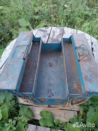 Ящик для инструмента металлический СССР