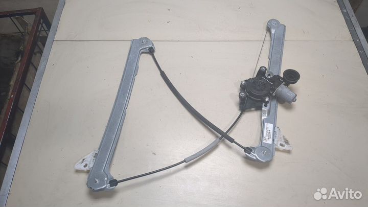 Стеклоподъемник электрический правый передний Mazda 3 (BP) 2019