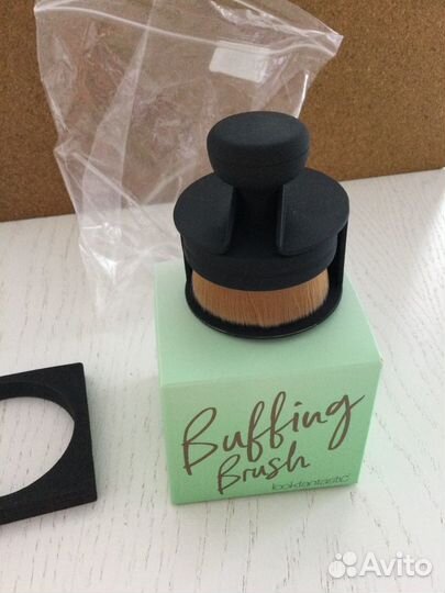 Кисть для нанесения основы Lookfantastic Англия