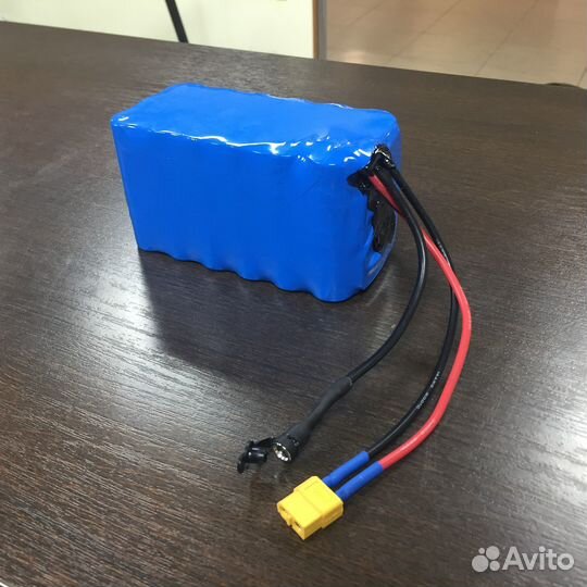 Аккумулятор для кораблика Li-ion 12v 25000 mAh