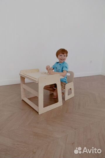 Детский стол и стульчик растущий